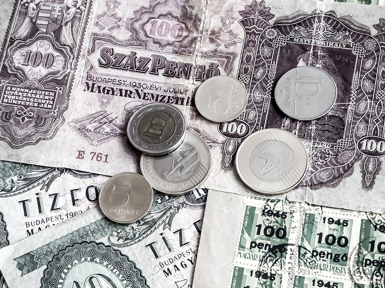 Még néhány hétig beválthatók a régi bankjegyek